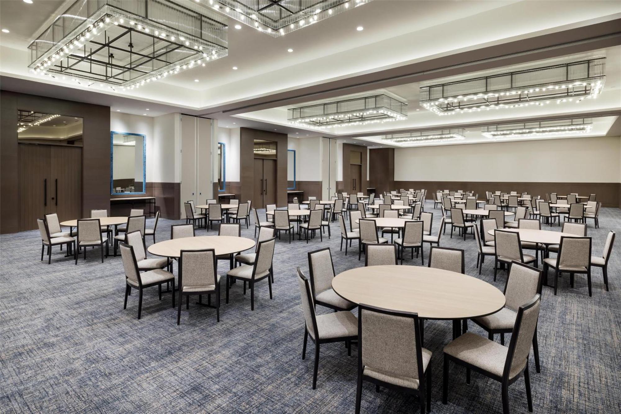 Santiago, Curio Collection By Hilton Hotel