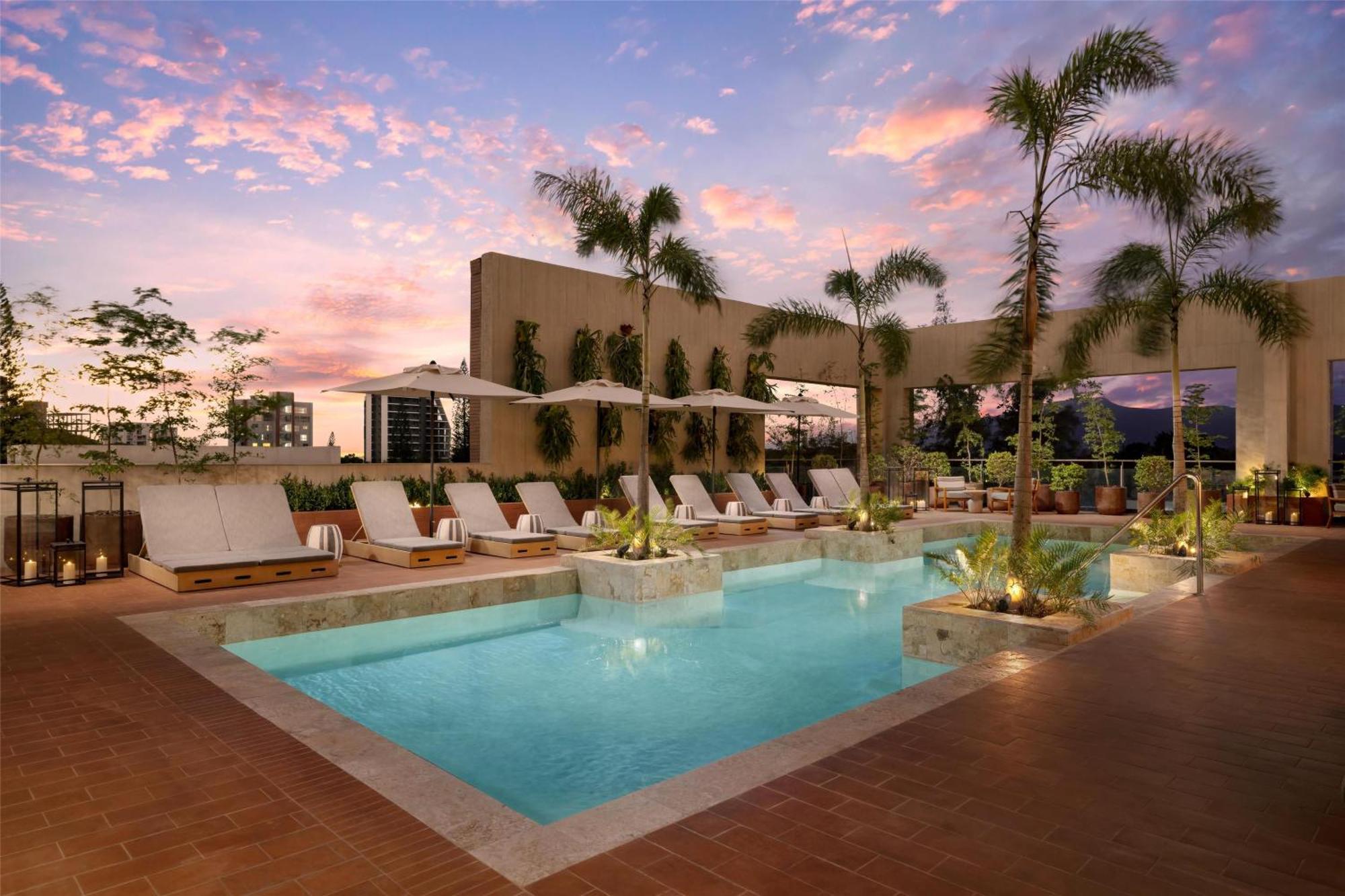 Santiago, Curio Collection By Hilton 4*