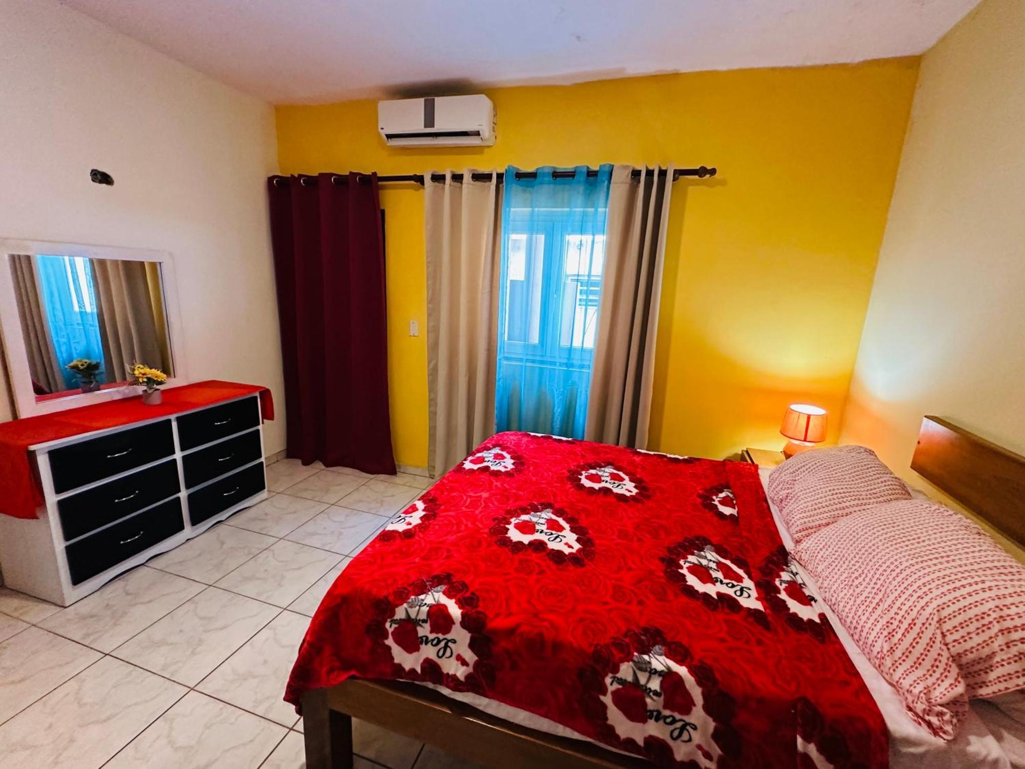 Aparthotel Michaela 3*