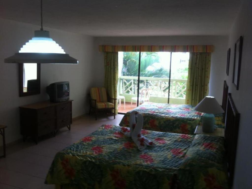 Celuisma Playa Dorada Hotel
