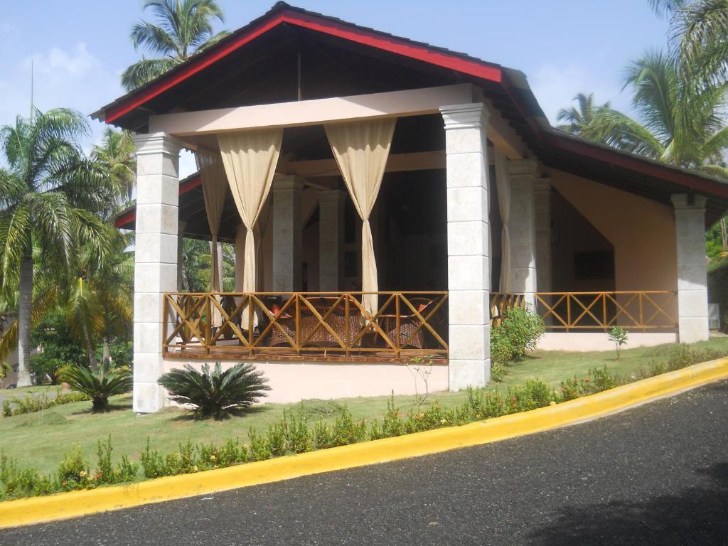 Hotel Tambora