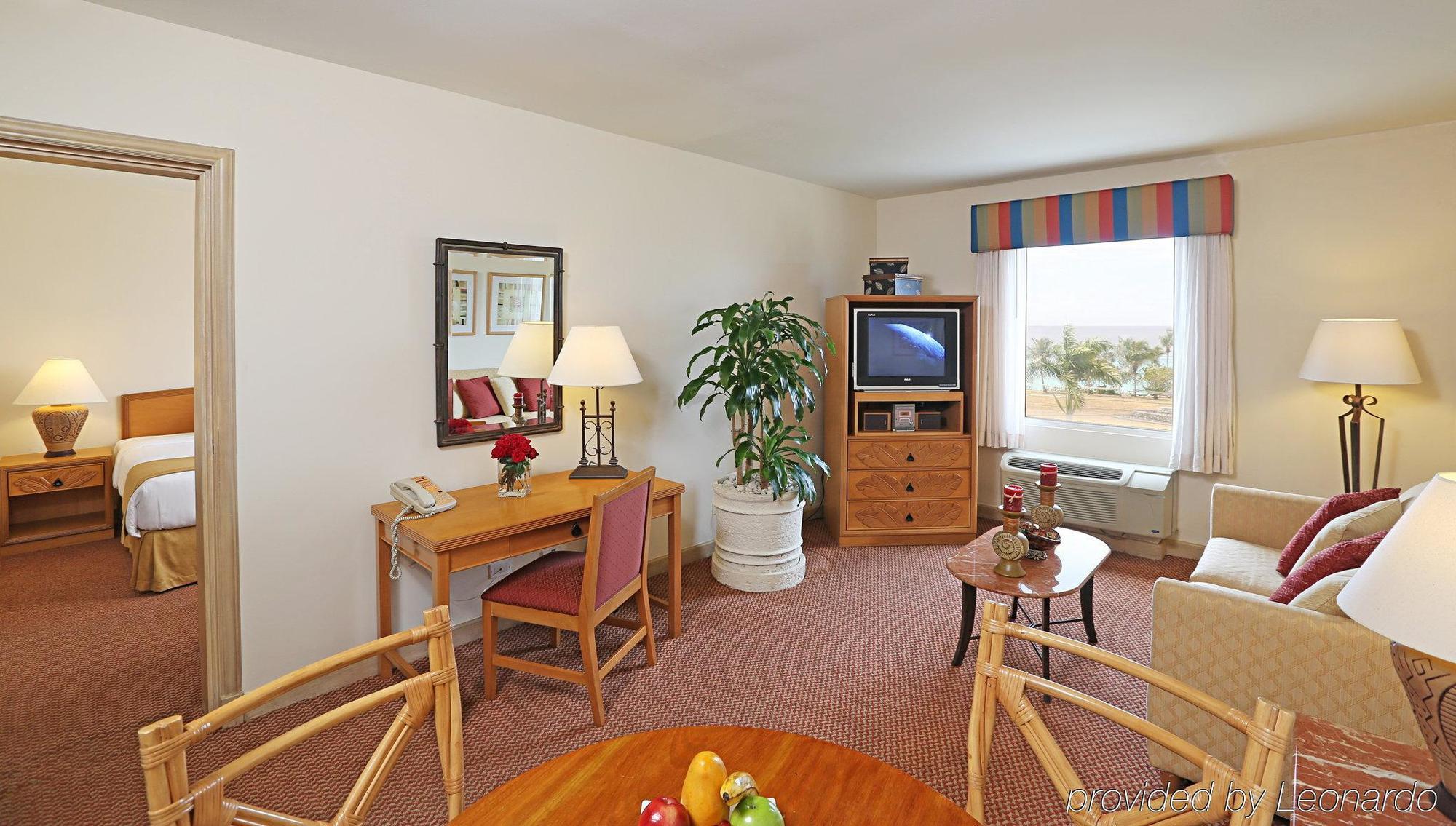 Hotel Four Points By Sheraton 4*
