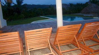 Villa Beachfront Luxury