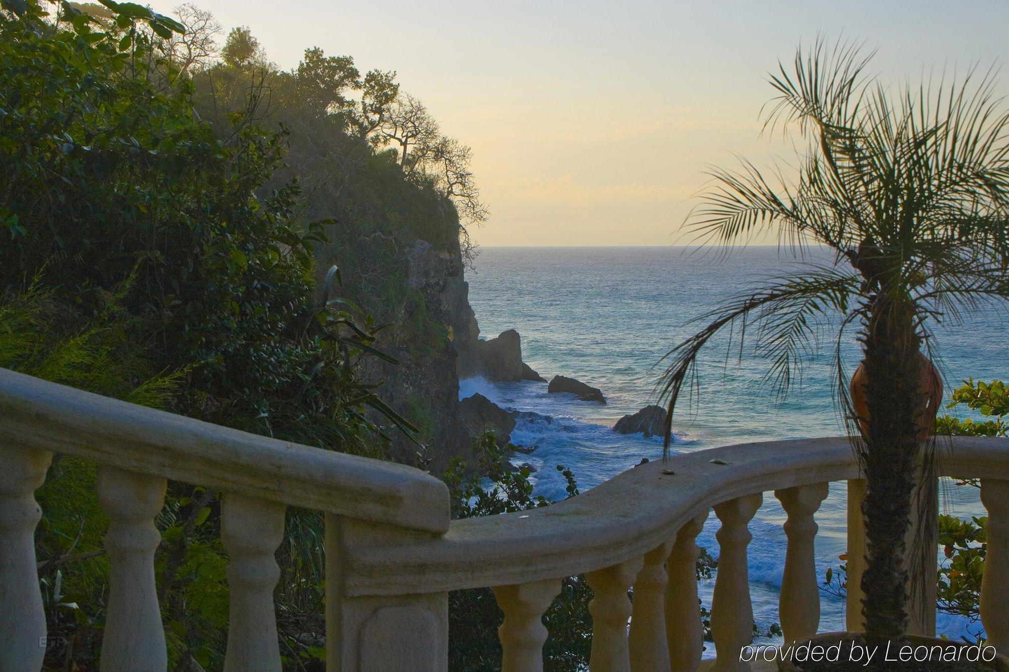 Hotel The Palace At Playa Grande 4*