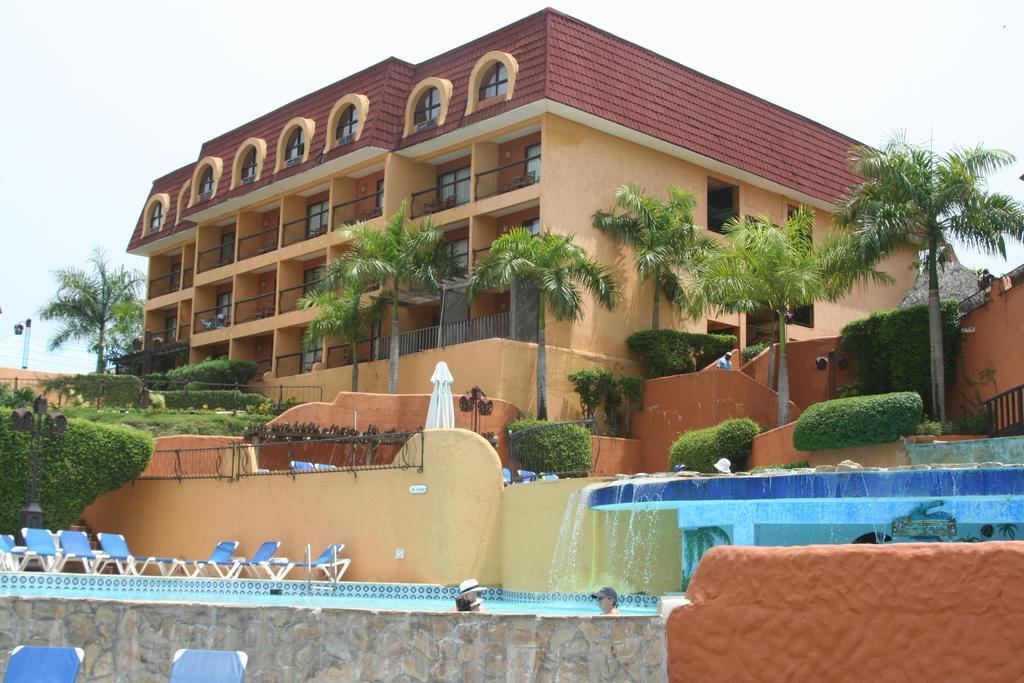 Hotel Exxtraordinary - Bellamar Sosua