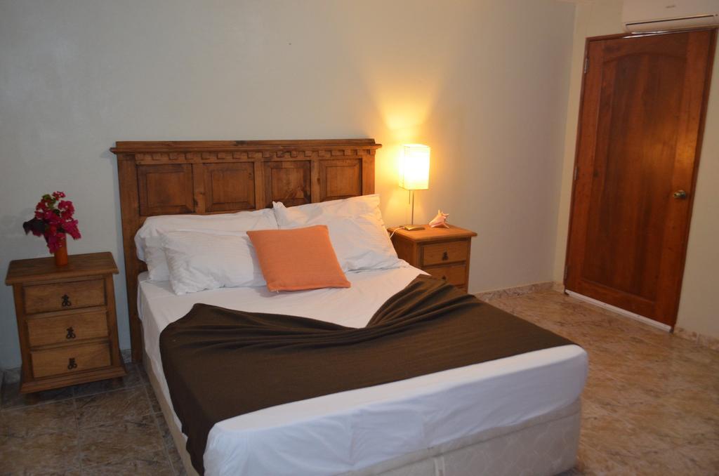 Hotel La Saladilla Beach Club