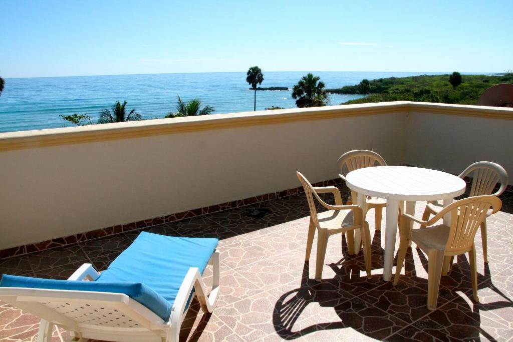 La Saladilla Beach Club Hotel 4*