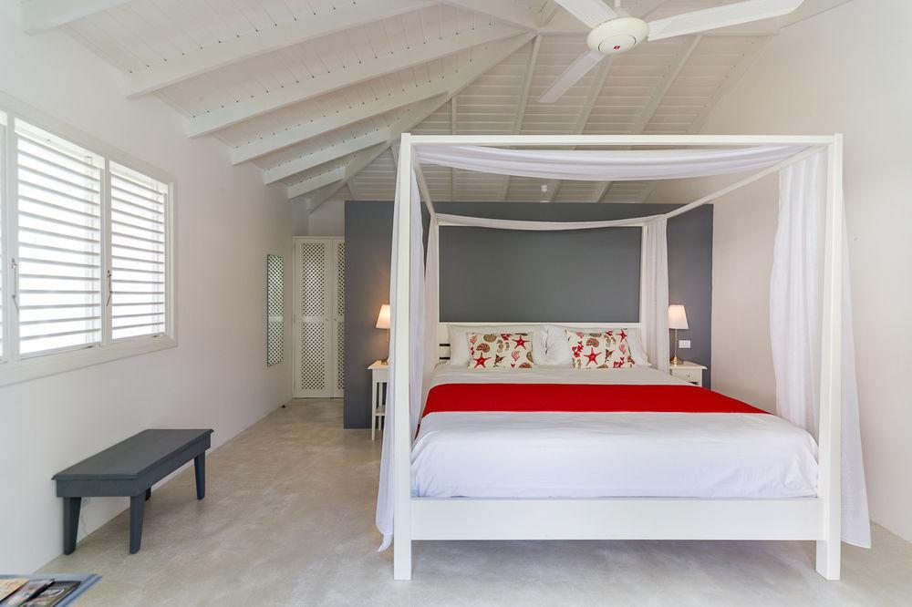 Mahona Hotel 3*