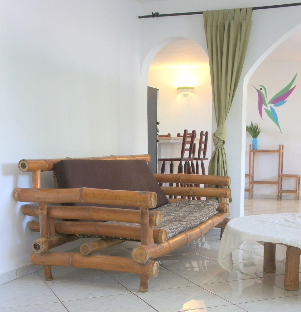 Hummingbird Aparthotel