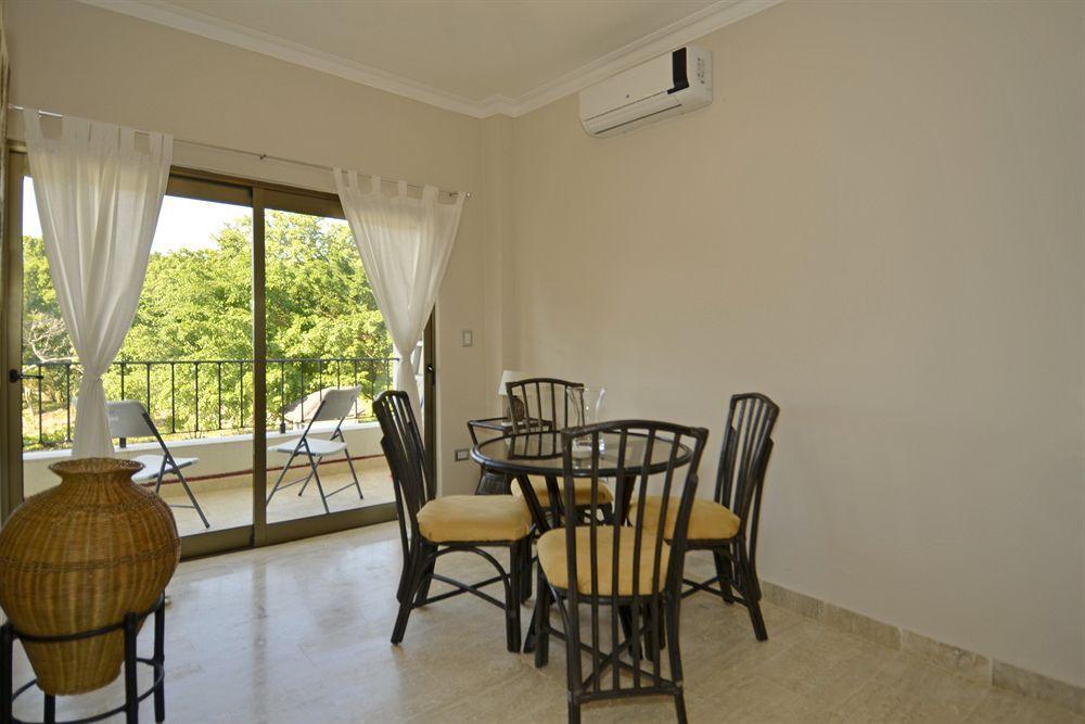 At Grand Laguna By Calisto Apartment