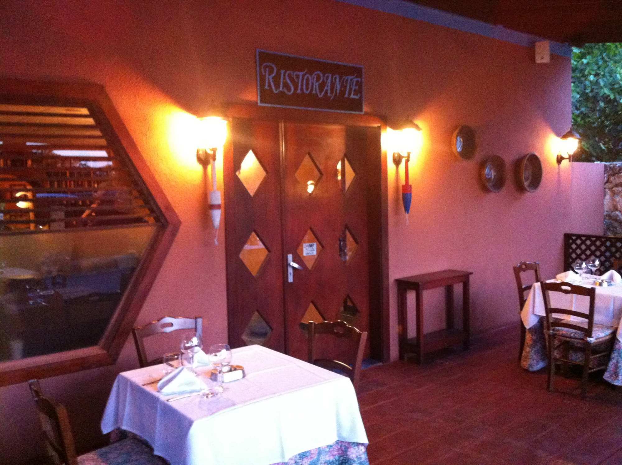 Capriccio Mare Y Restaurante Hotel