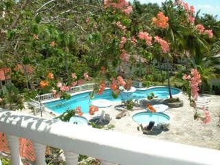 Hotel Tambora 4*