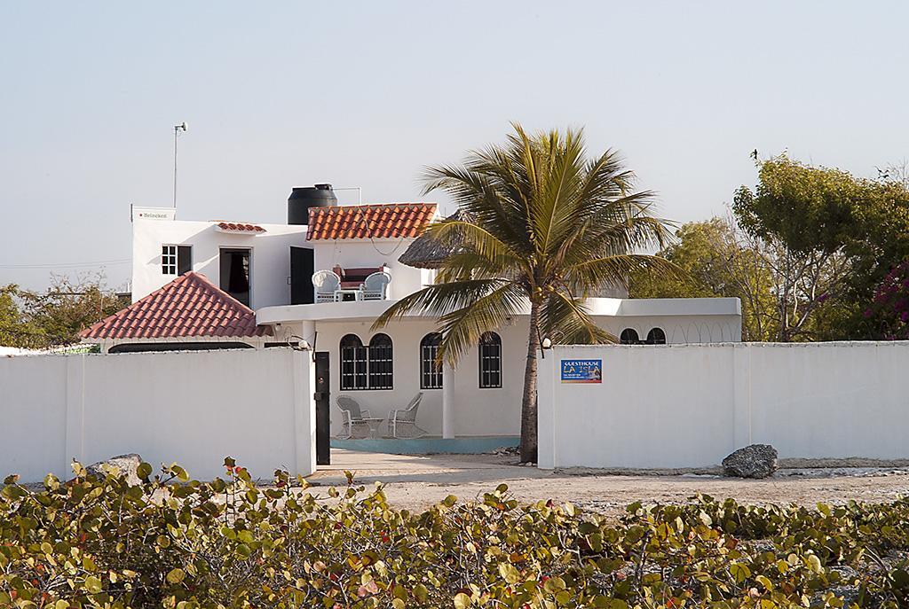 Guest house Guesthouse Villa La Isla *