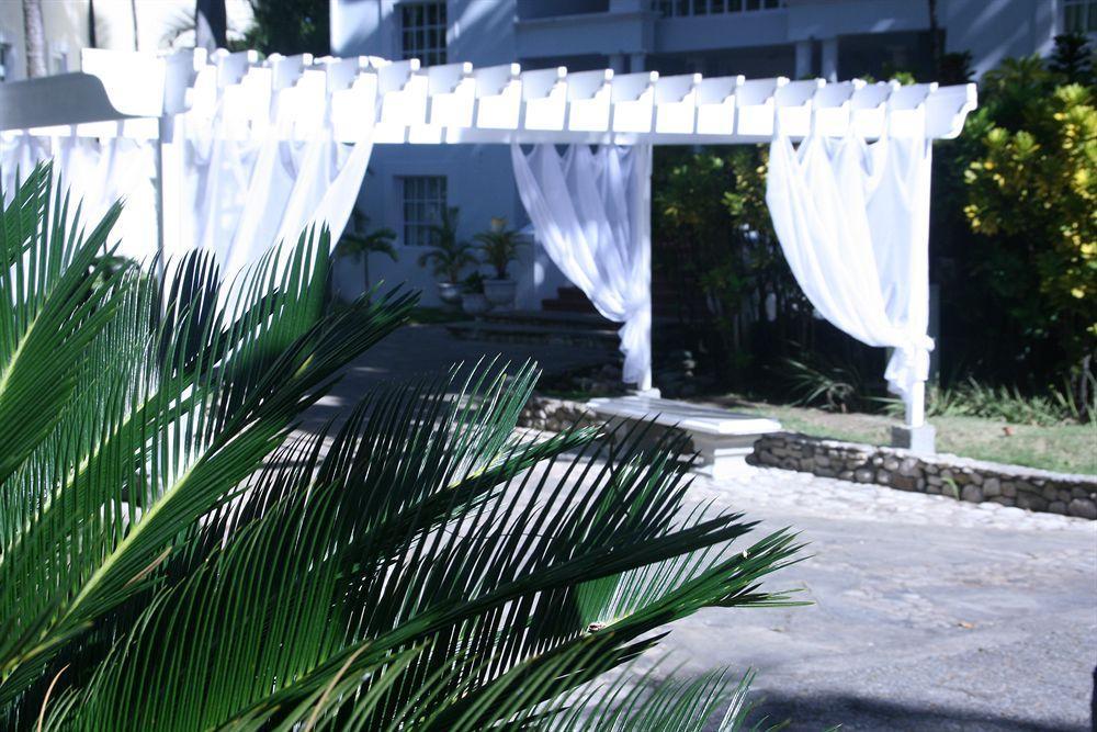 Hotel Beach 3*
