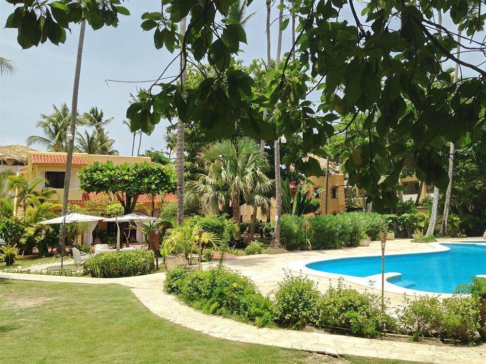 Aventura Village Los Corales Beach And 5*