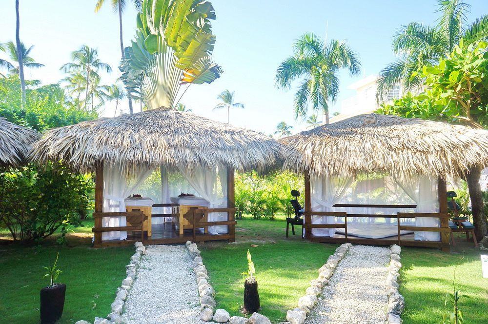 Aventura Village Los Corales Beach And