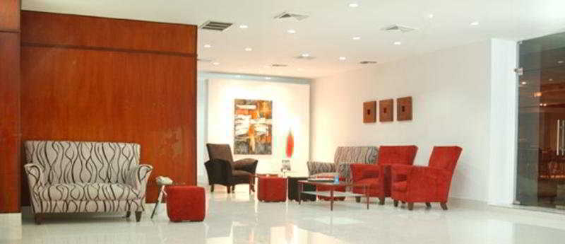 Hodelpa Centro Plaza Hotel