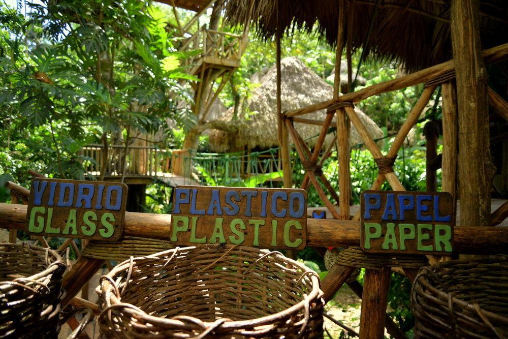 Dominican Tree House Village Lodge *