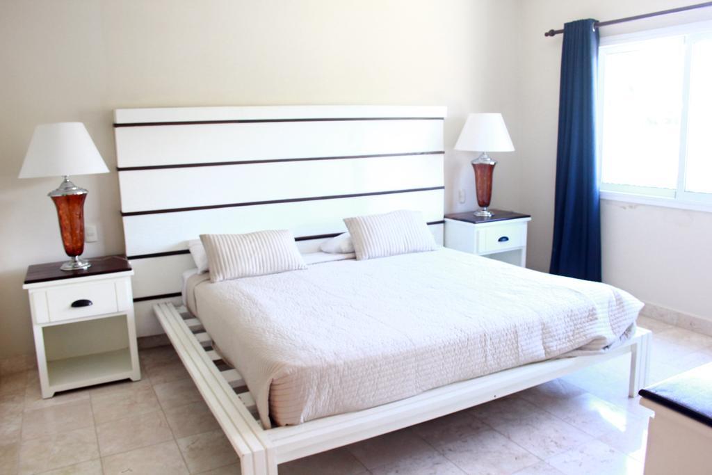 Los Corales Apartment