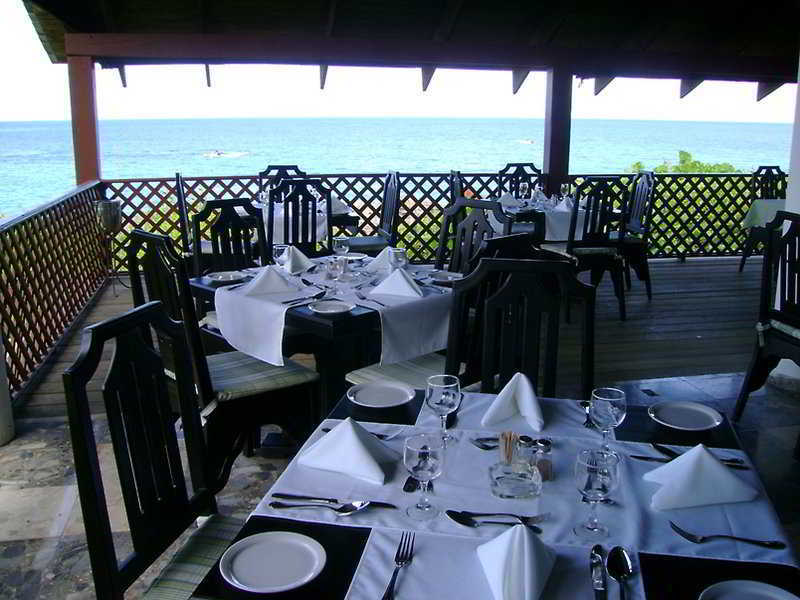 By The Sea 3* Sosua