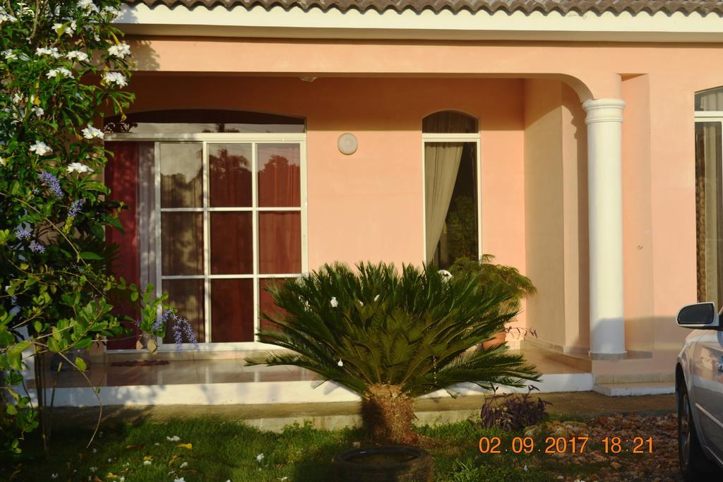 Homestay Casa In Perla Marina *