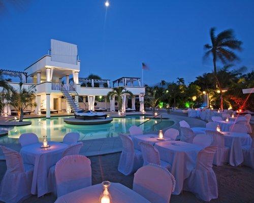 Resort Lifestyle Crown (adults Only)