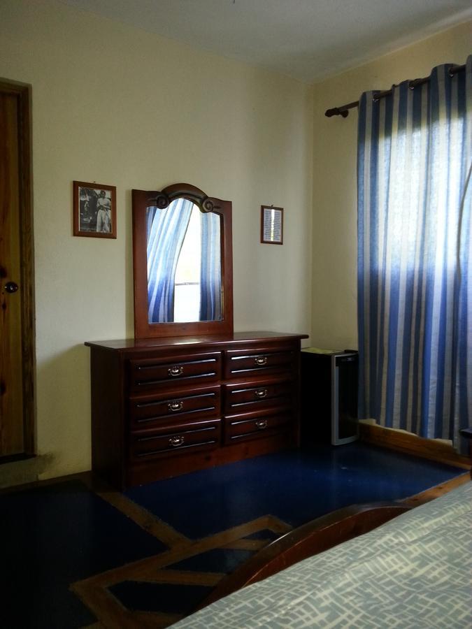 Inn La Cueva Del Che *