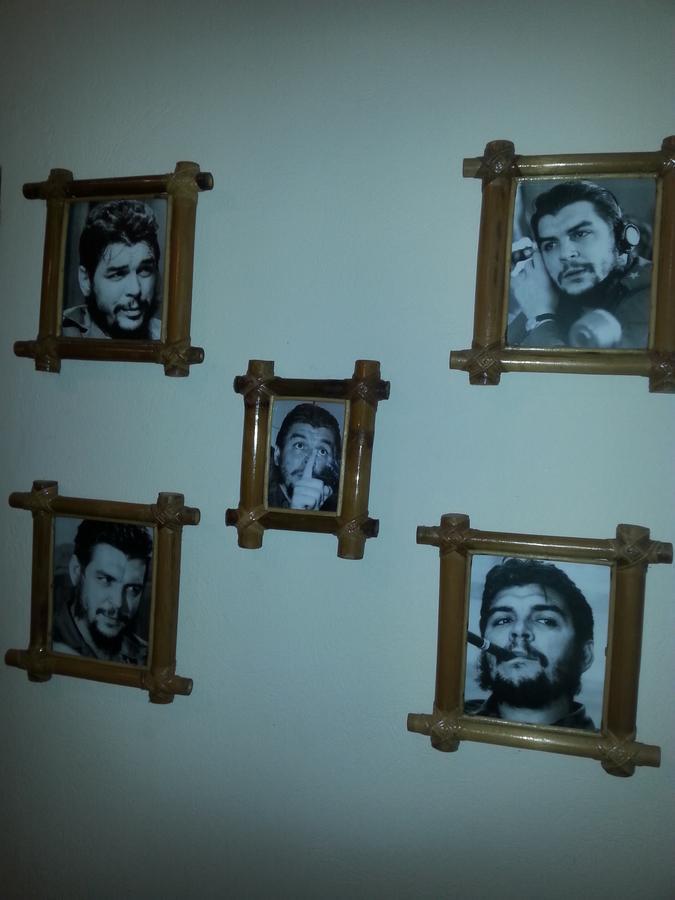 La Cueva Del Che Inn *