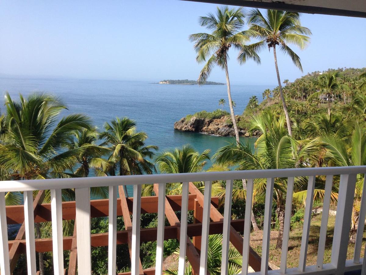Vista Mare Ocean View Floor Condo,