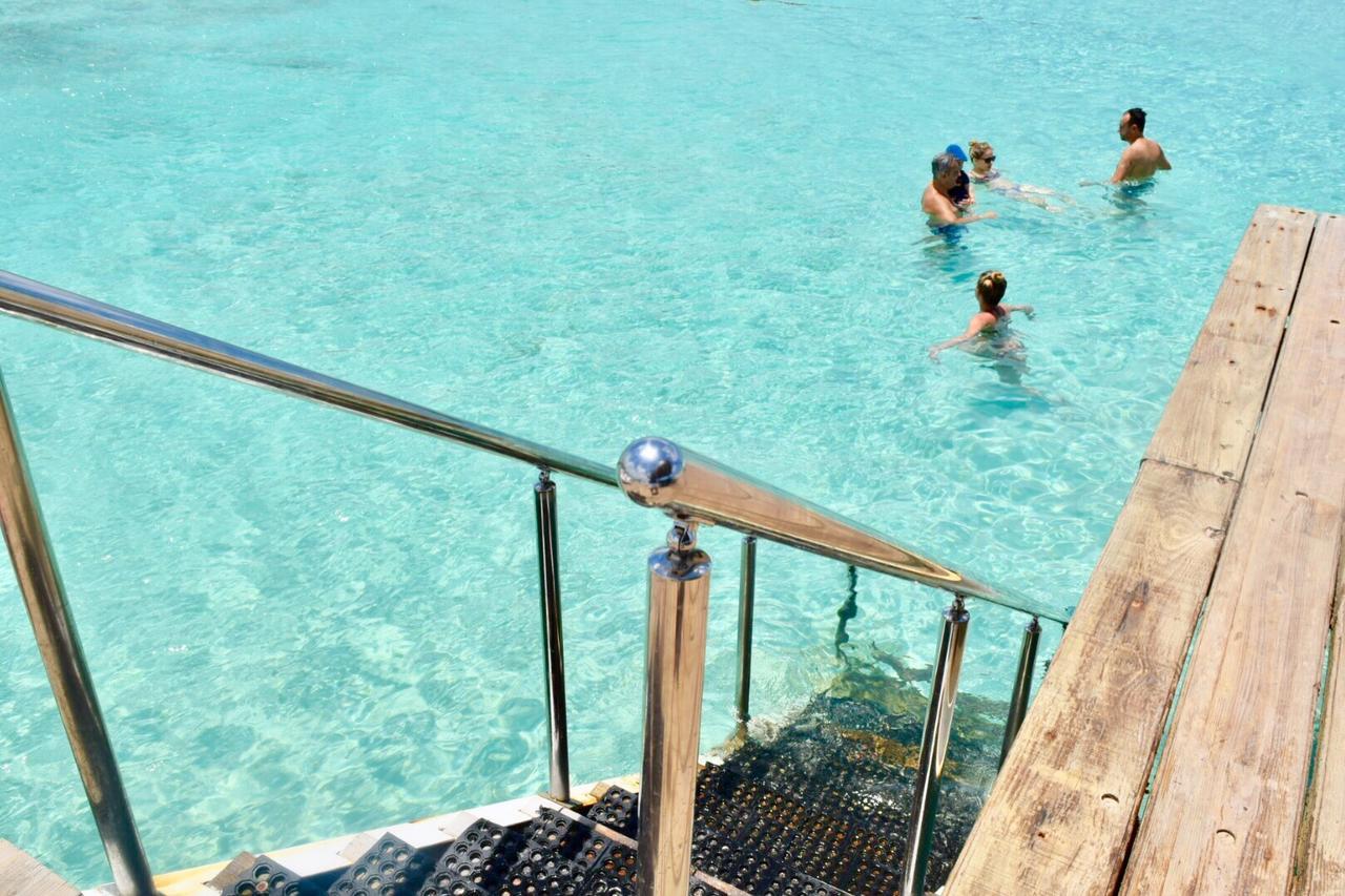 Blue Ocean @cadaquescaribe Apartment