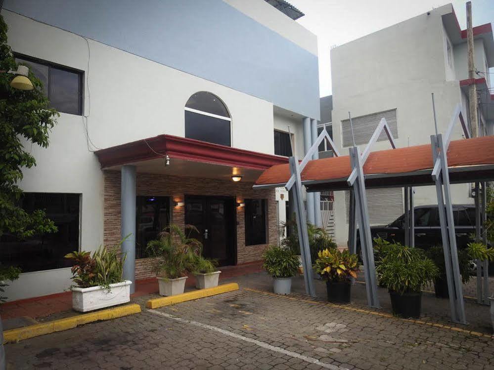 Hotel Real Bella Vista