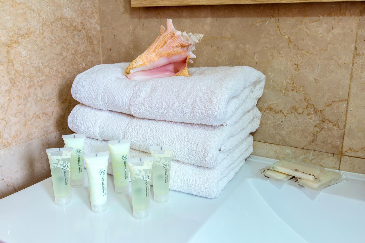 Hotel Aventura Deluxe Beach Club &
