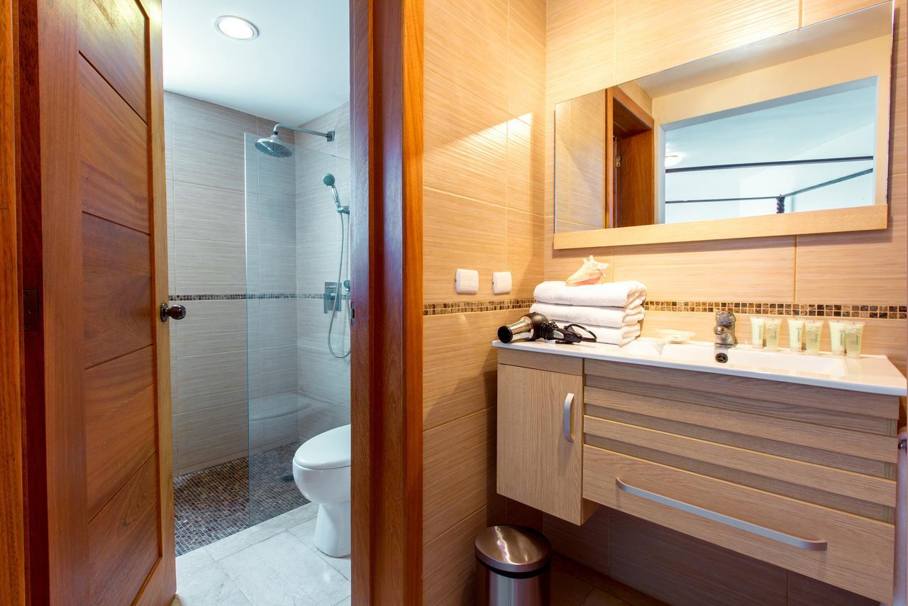 Hotel Aventura Deluxe Beach Club & 4*