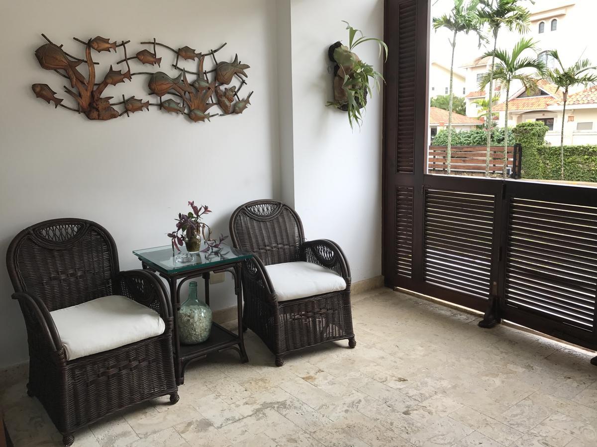 Pelican Beach Apartment *