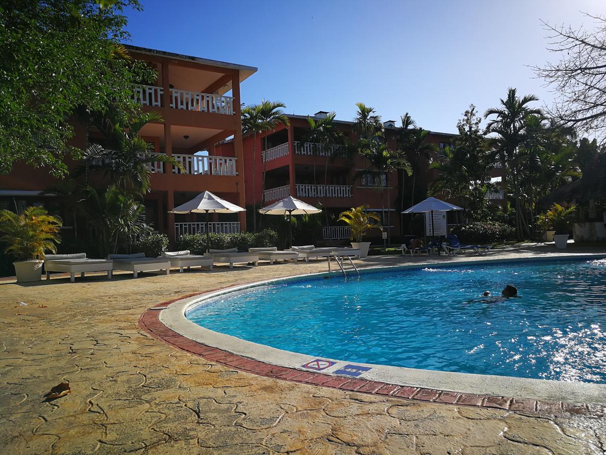 Venesa * Boca Chica