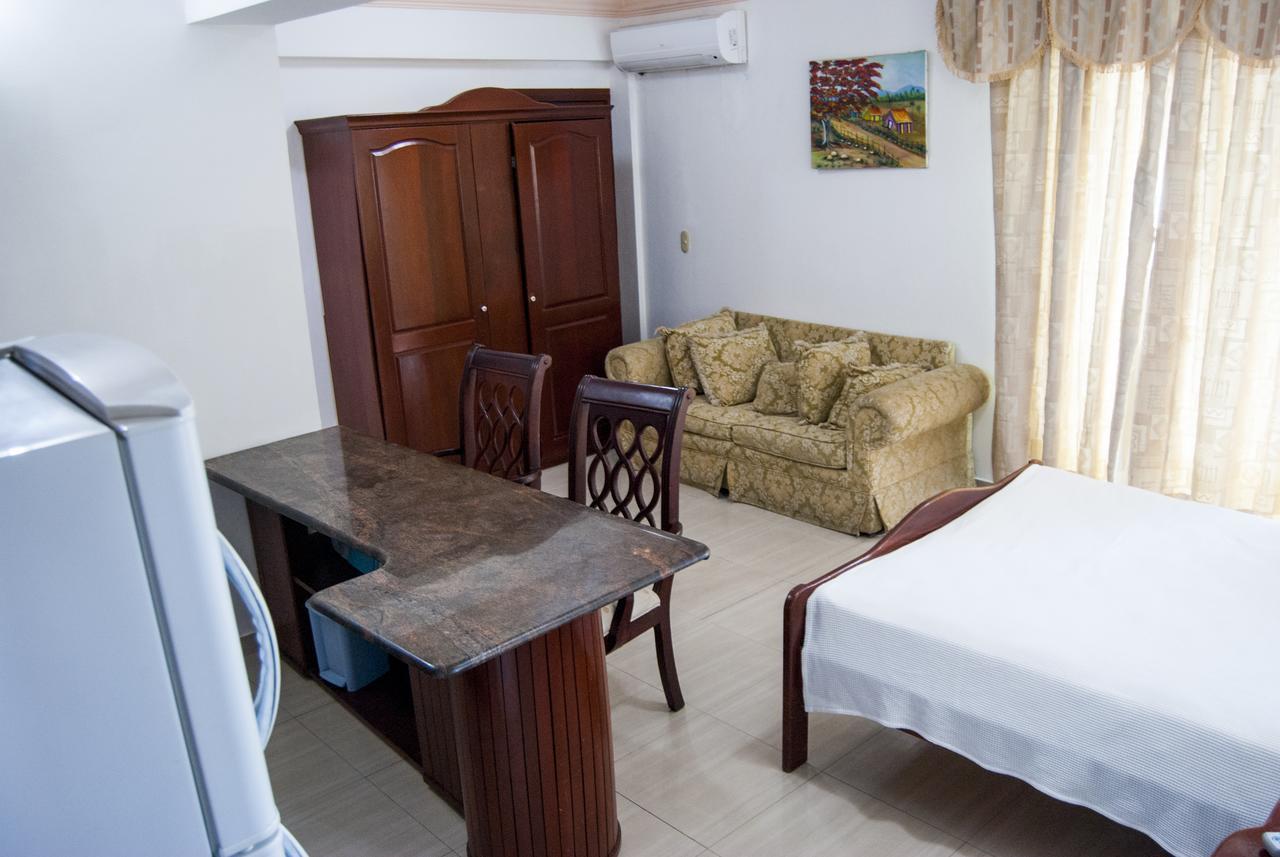 Perla Mar Aparthotel