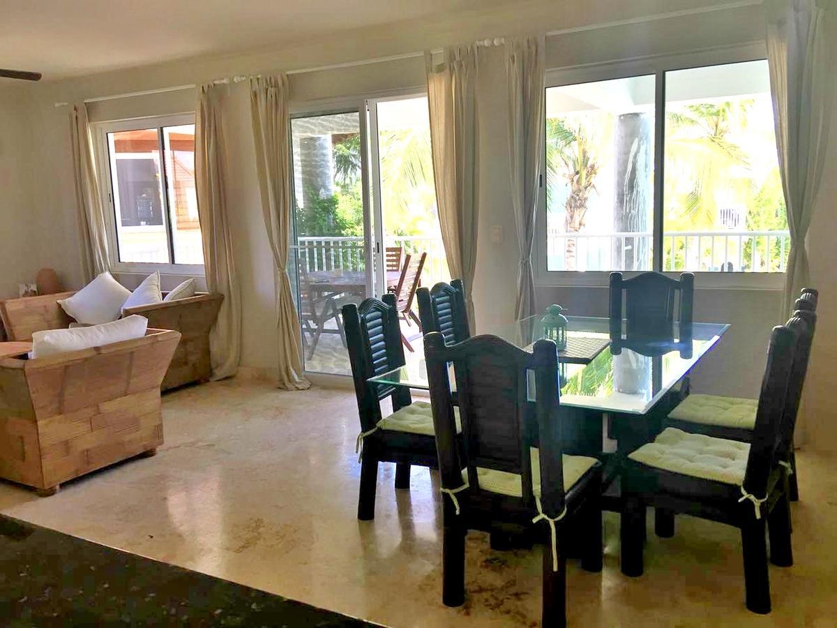 Los Corales Apartment *