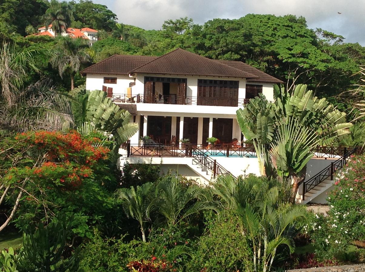 Beachfront Bahia Rincon