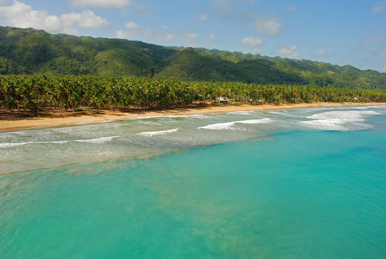 Beachfront Luxury Villa Las Terrenas