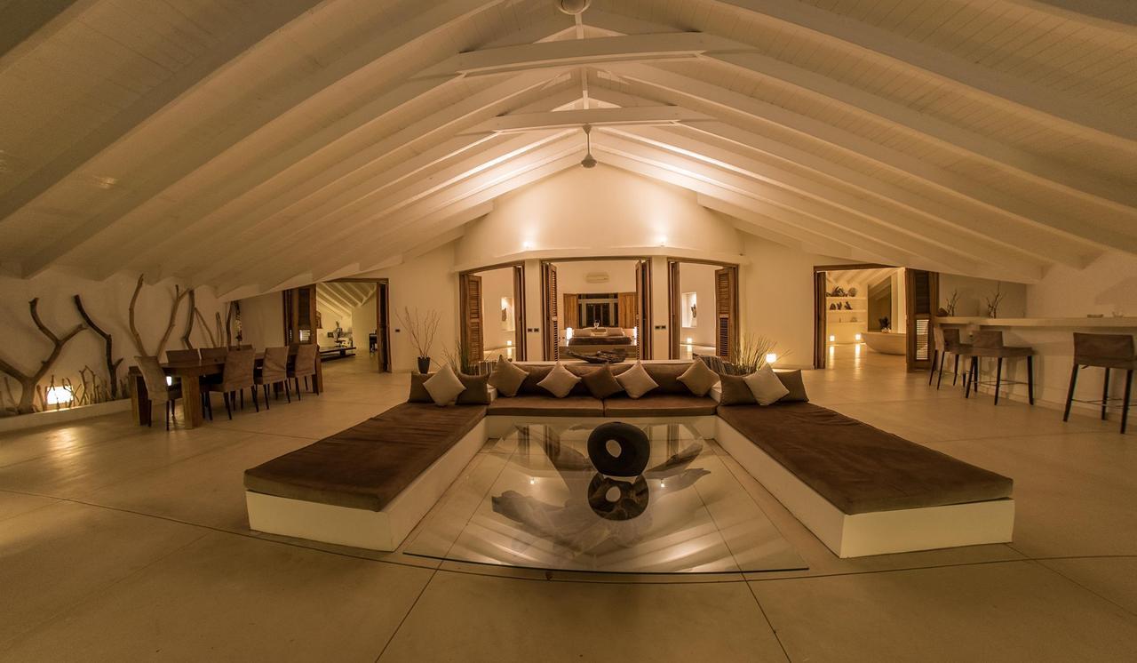 Villa Beachfront Luxury Las Terrenas