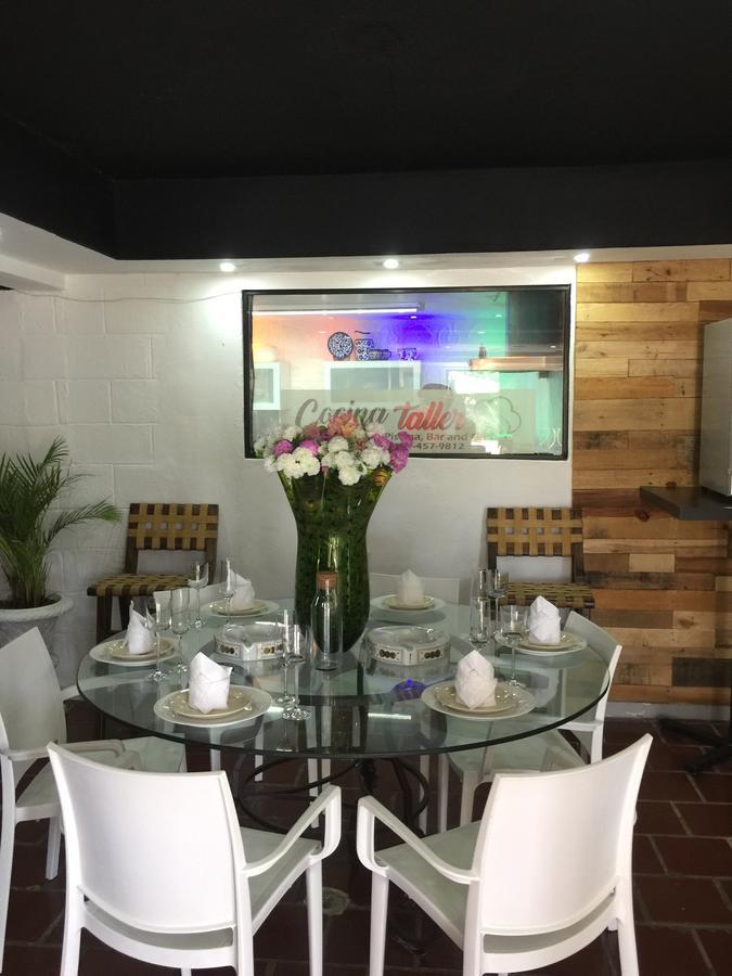 Onyx Aparta Apartment *
