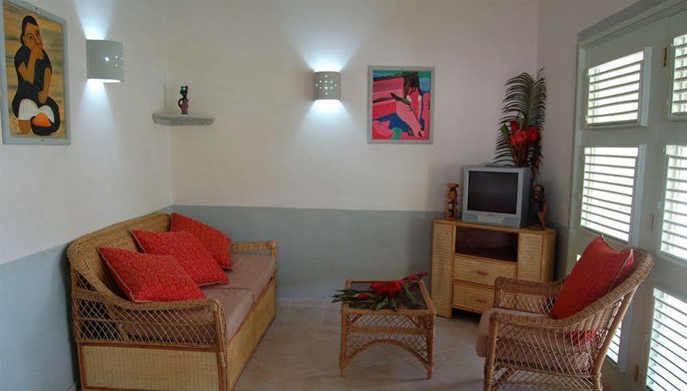 Oasis Terrenas 3*