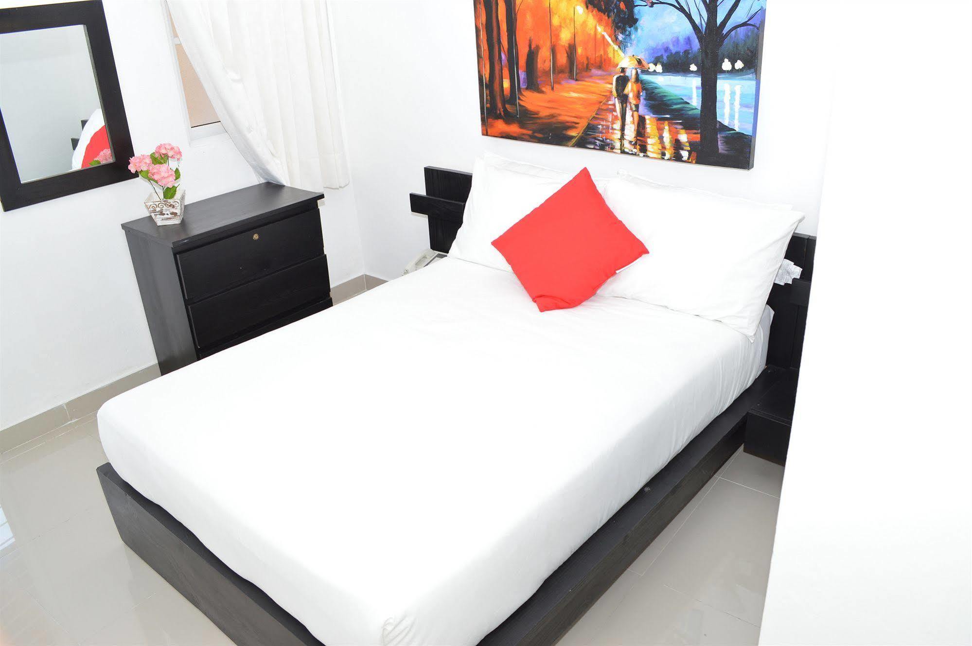 Hotel Merey 2*