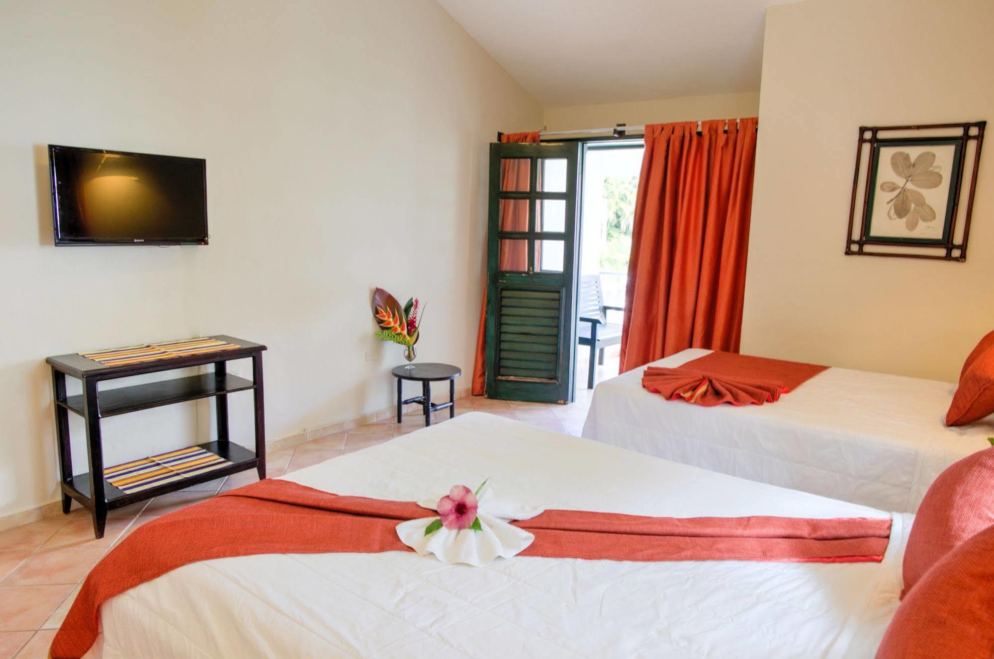 Hotel Punta Bonita 3*