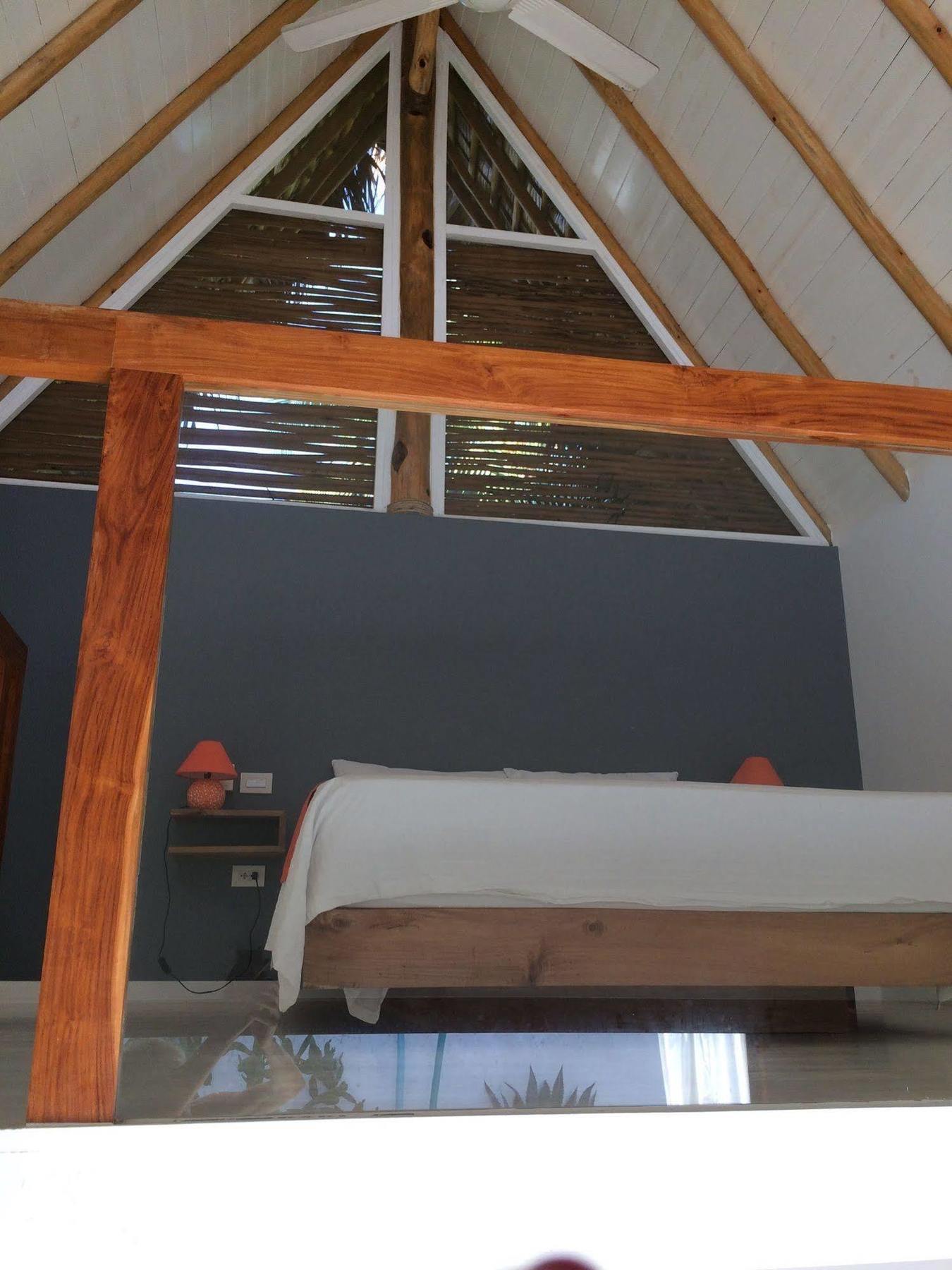 Mahona Hotel 3*