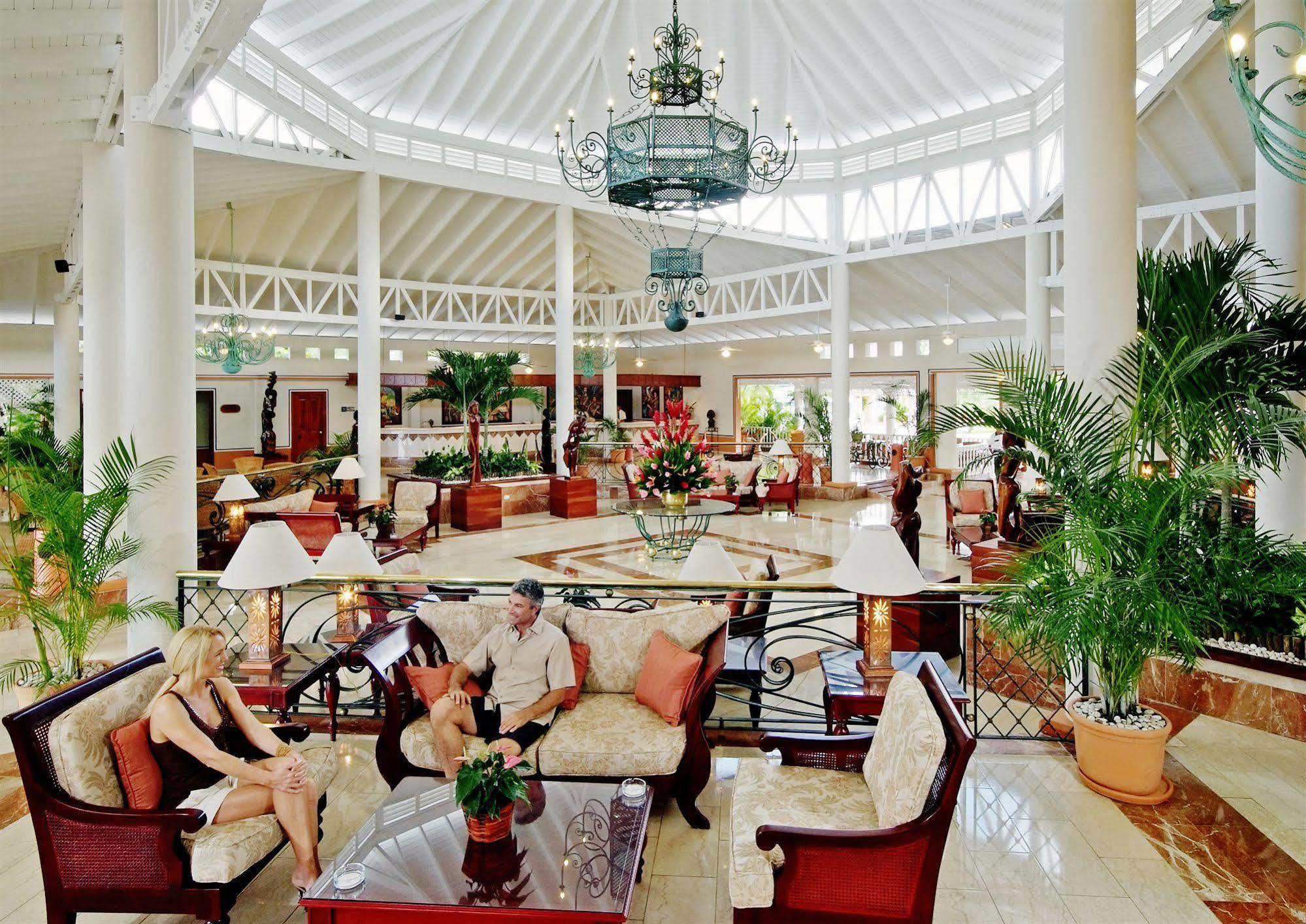 Bahia Principe Grand San Juan Hotel