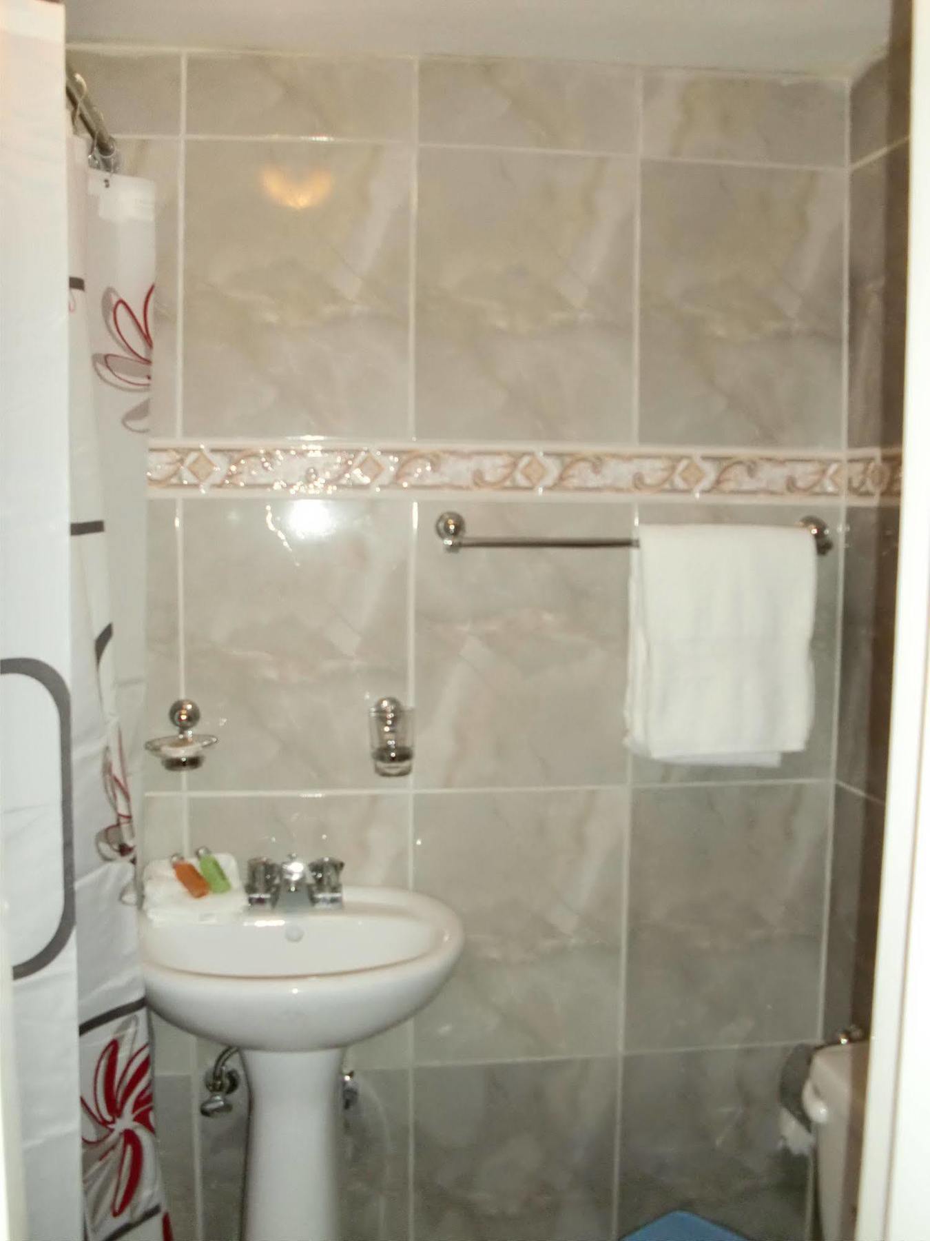Adam Suites 3*