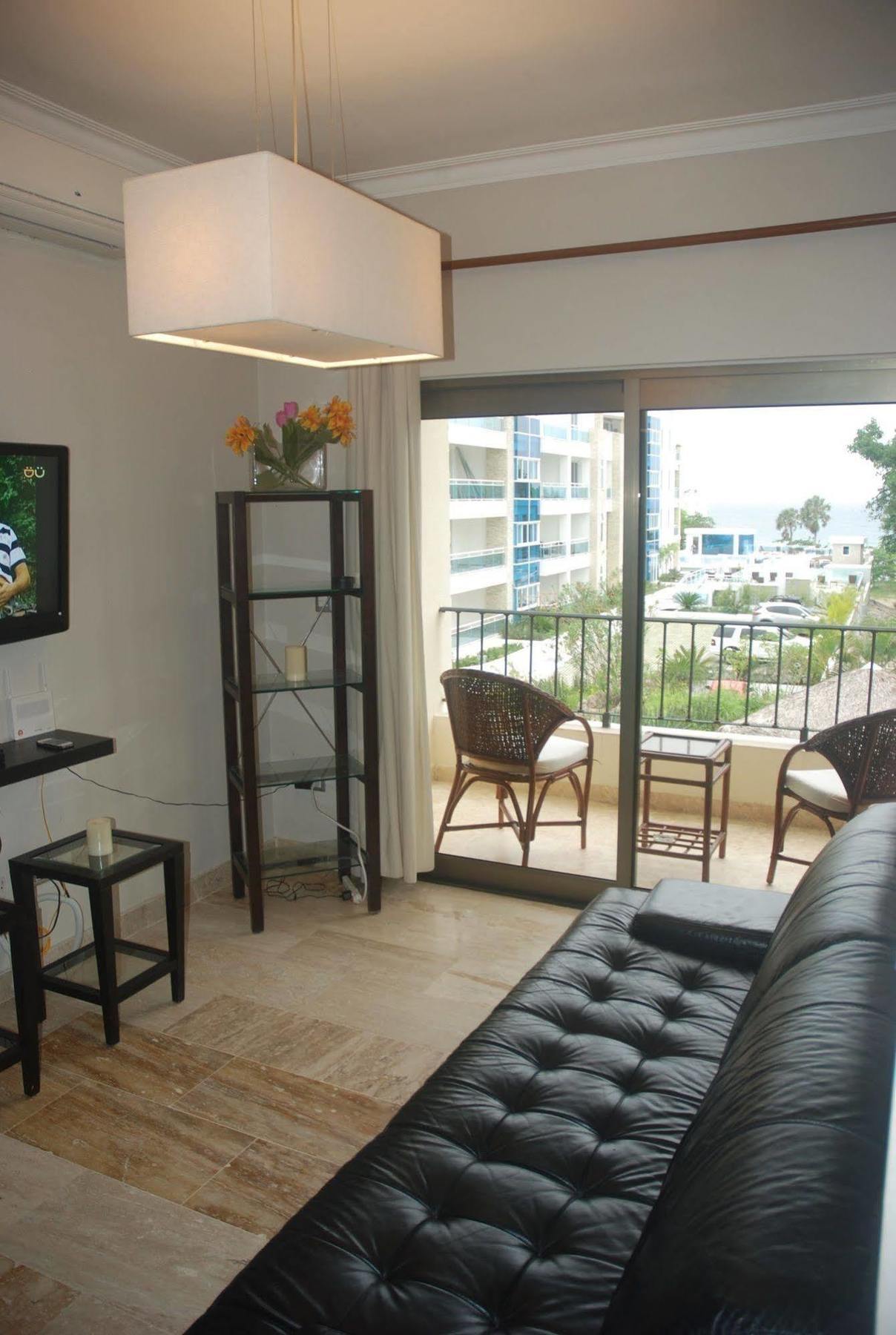 Apartment E&J Beach Condo