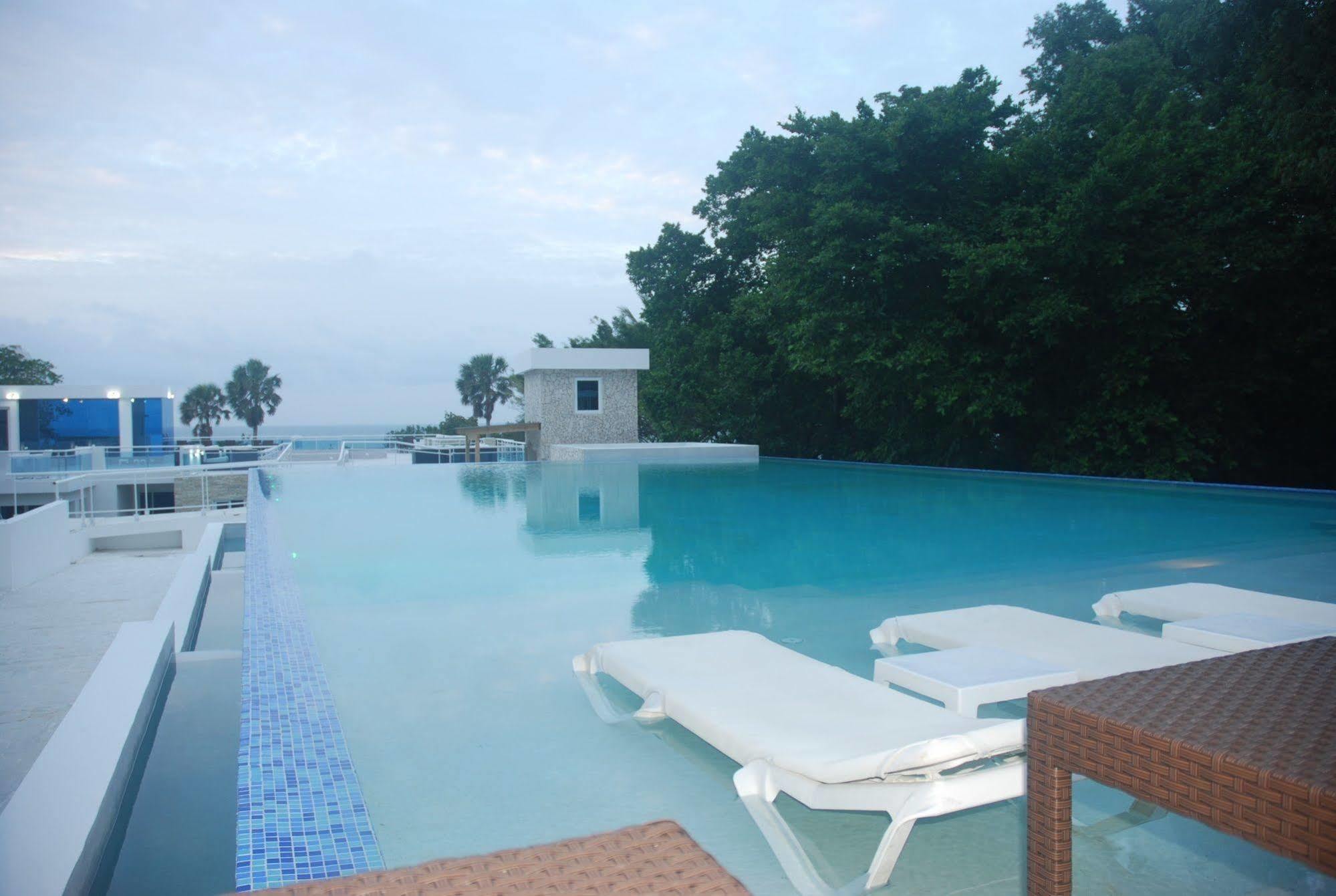 E&J Beach Condo * Sosua