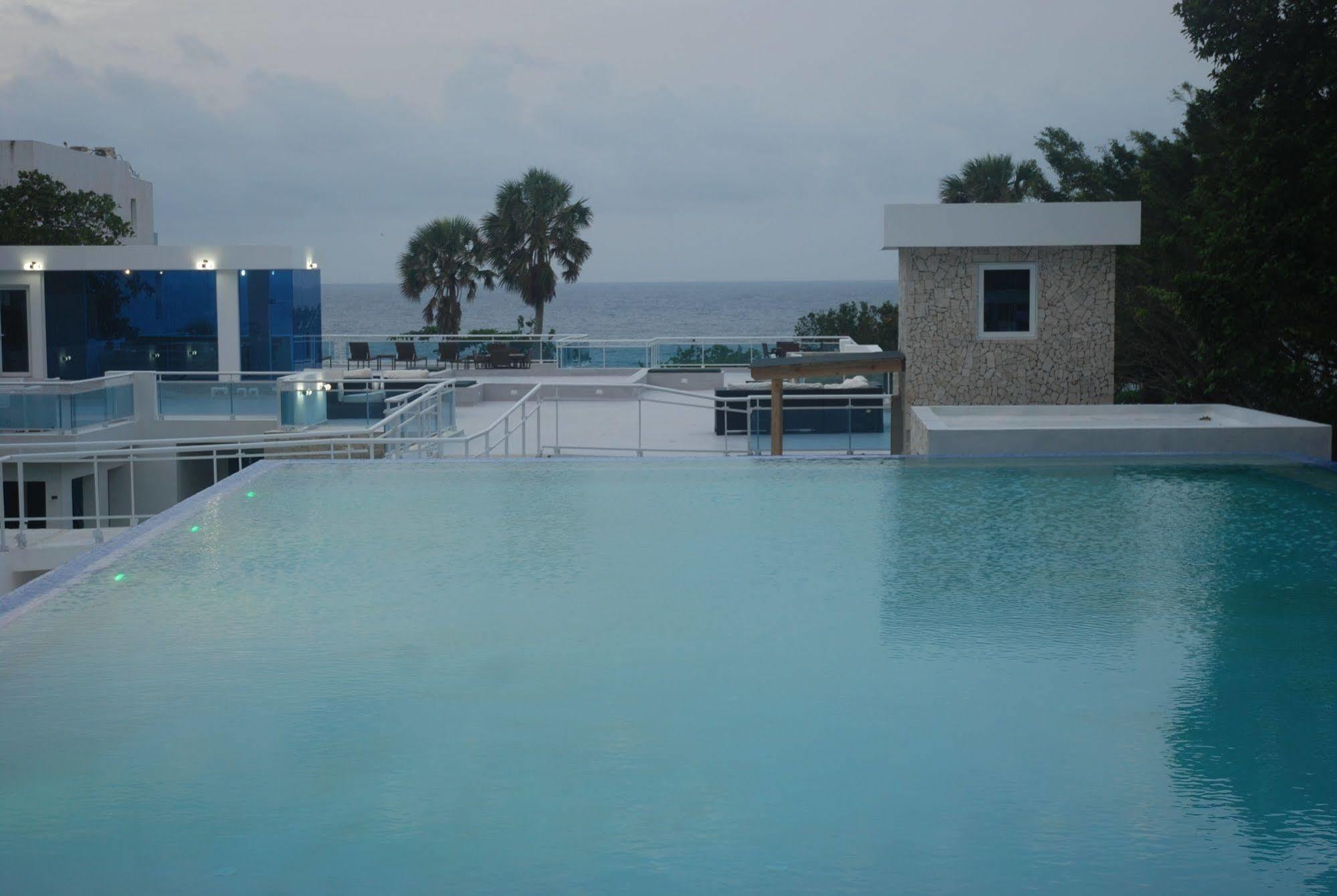 Apartment E&J Beach Condo